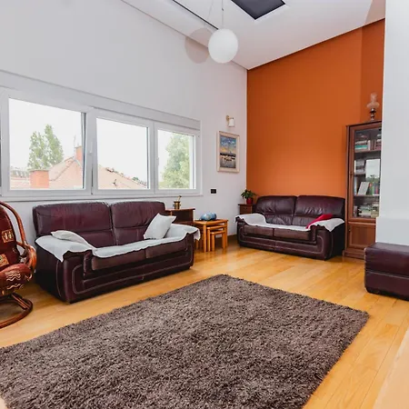 Kalvarija Apartment *