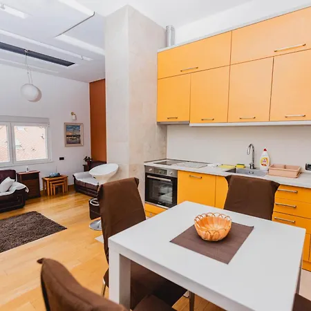 Kalvarija Apartment *